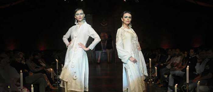 Designer Meera Muzafar Ali at BFW 7